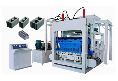 QT4-15型半自動免燒磚機(jī) 0利潤帶來的小型水泥磚機(jī)最低價與設(shè)備優(yōu)勢